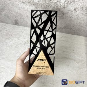 Bộ sưu tập cúp vinh danh Black Forest 1