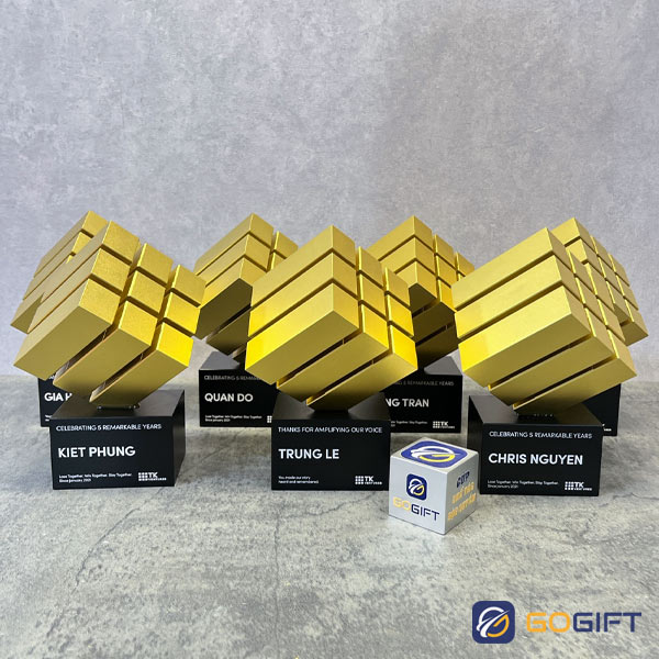 Cúp thiết kế TK Ventures