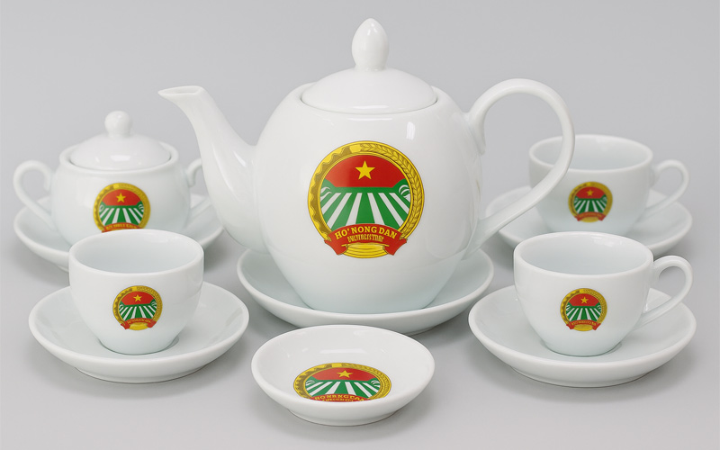 Bộ ấm chén sứ in logo Hội Nông Dân