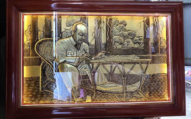 Tranh đồng Bác Hồ