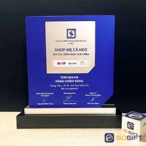 Cúp thiết kế tem Vạn An 1