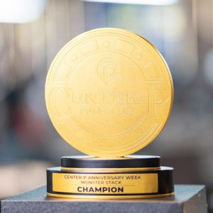 Cúp thiết kế vô địch Kick Off Center Point Poker 3