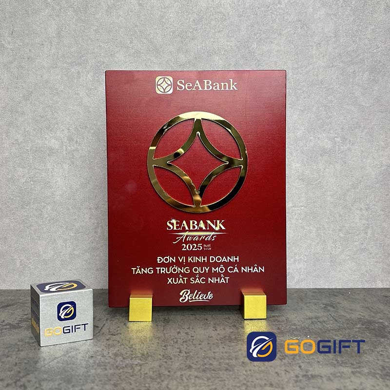 bảng vinh danh công ty 12