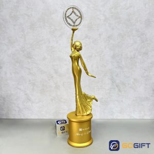 Cúp thiết kế Miss Seabank 2026