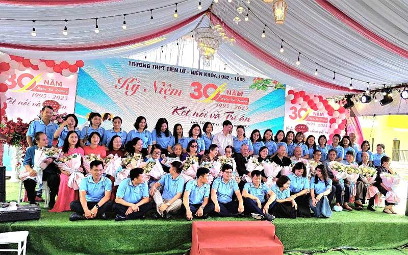 bài phát biểu họp lớp 30 năm 3