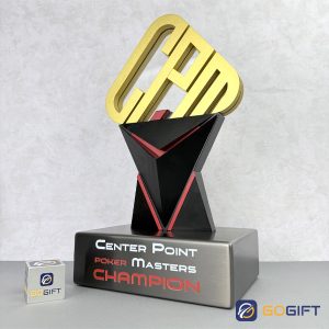 Cúp thiết kế Center Poker Master 2026 2