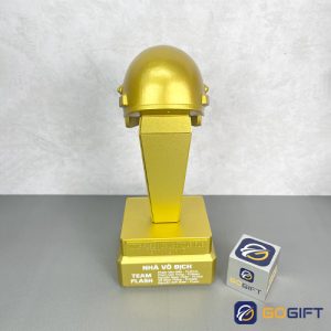 Cúp thiết kế PUBG Mobile Pro League 2026 3