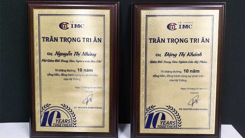 Lựa chọn bảng vinh danh nhân viên cuối năm 2026